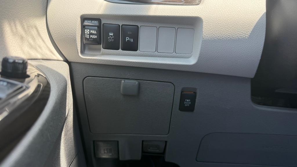 Toyota Sienna  2020