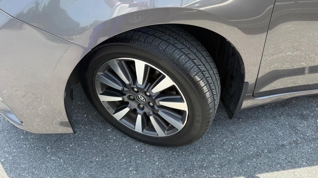Toyota Sienna  2020