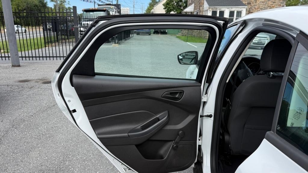 Ford Focus  2013