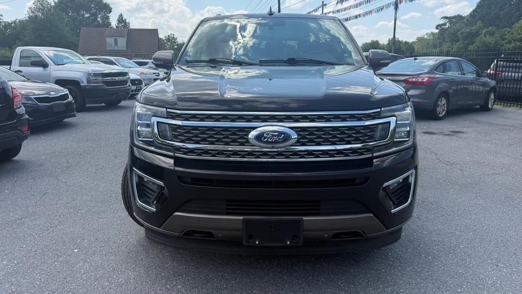 Ford Expedition  2021