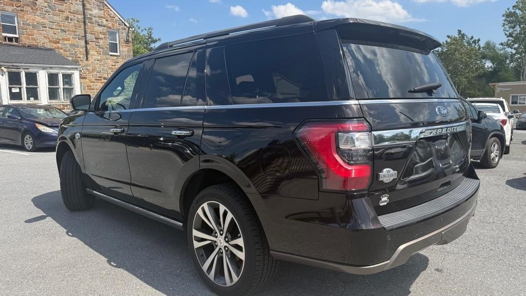 Ford Expedition  2021