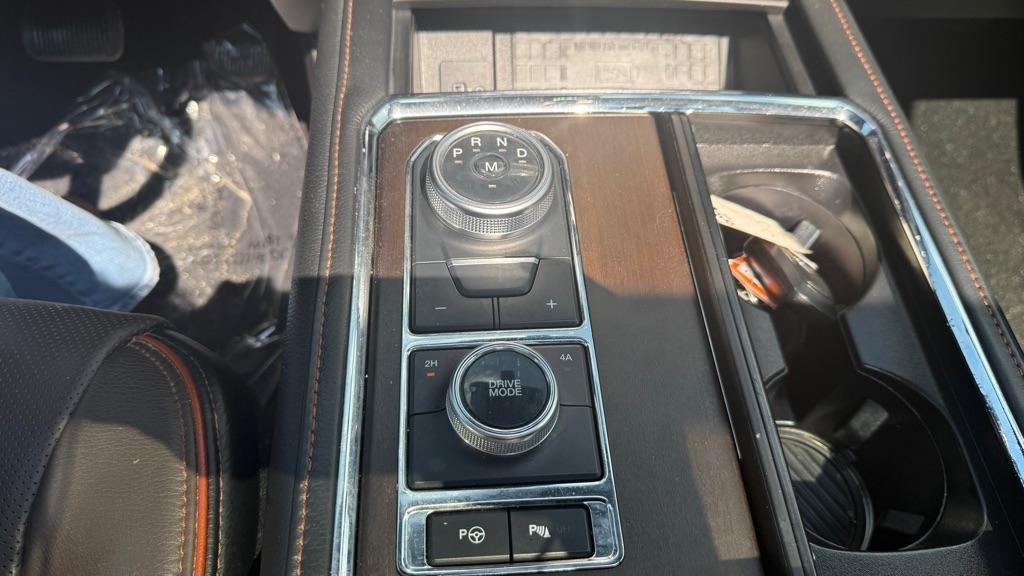 Ford Expedition  2021