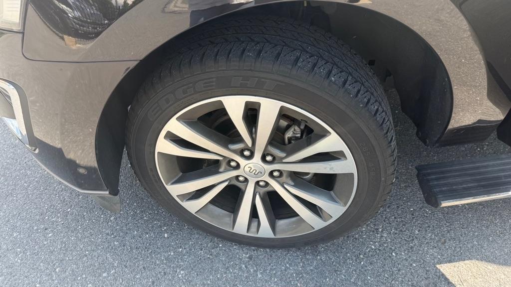 Ford Expedition  2021