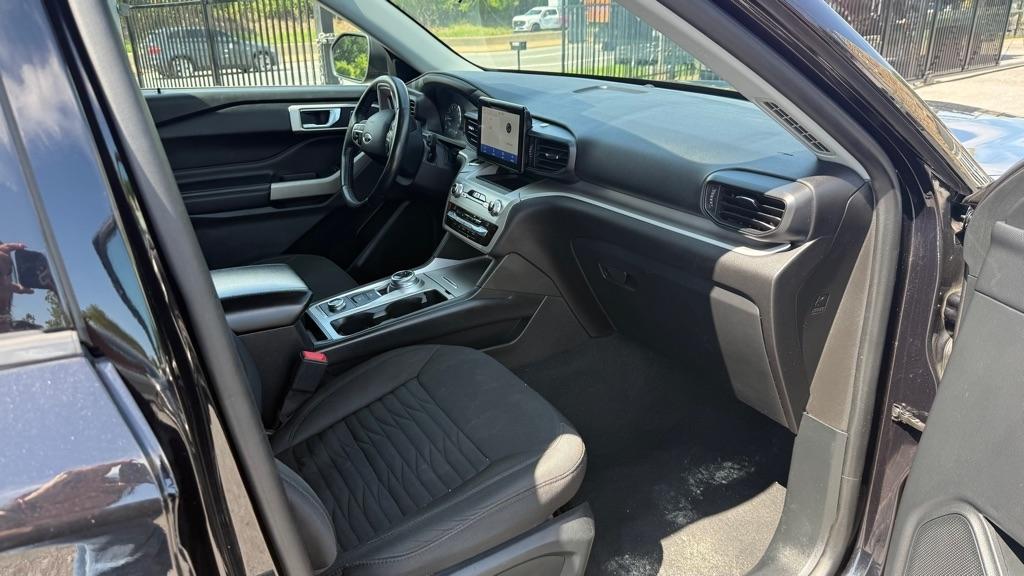 Ford Explorer  2021