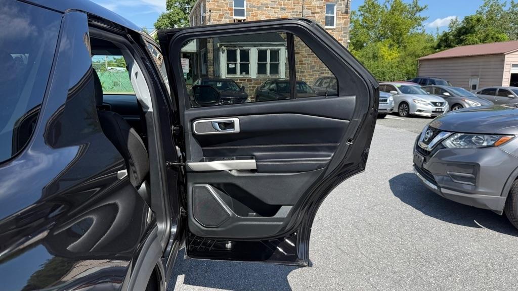 Ford Explorer  2021