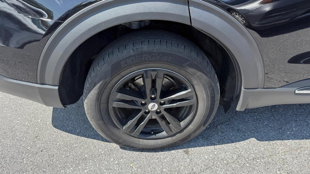 Ford Explorer  2021