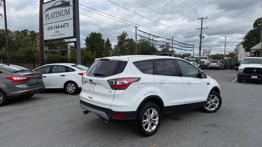 Ford Escape  2017