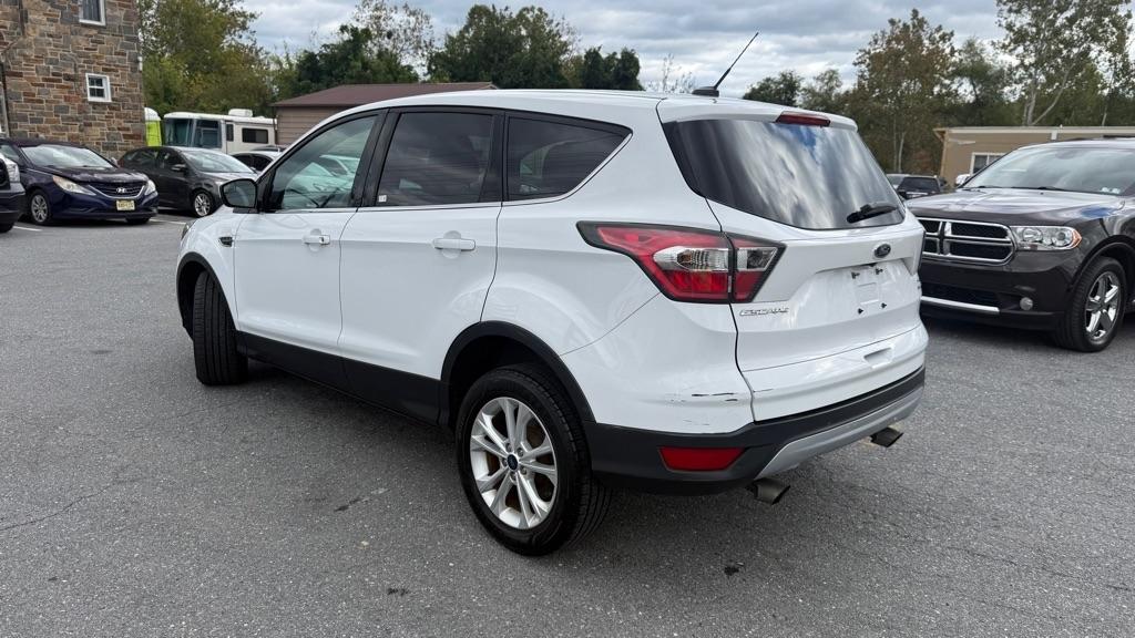 Ford Escape  2017