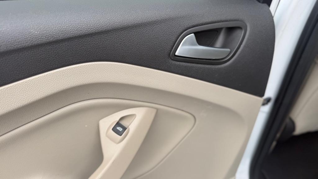 Ford Escape  2017