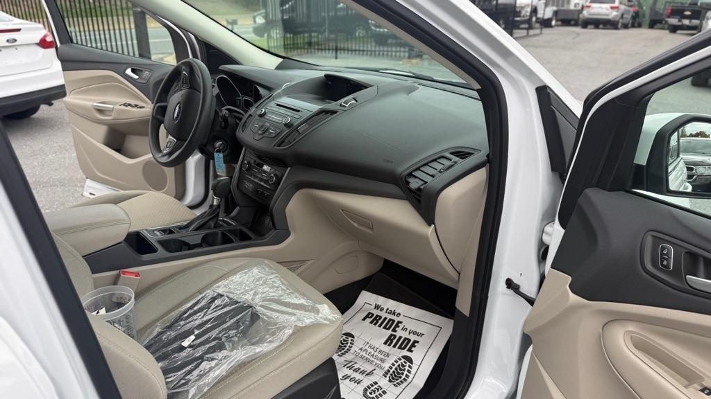 Ford Escape  2017
