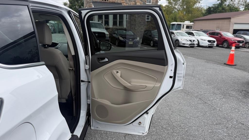 Ford Escape  2017