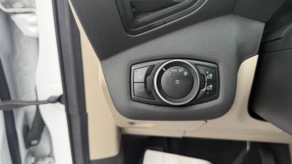 Ford Escape  2017