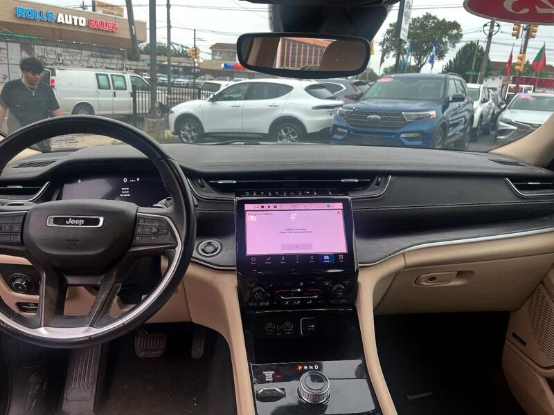 Jeep Grand Cherokee Limited 4WD 2022 Jeep Grand Cherokee Limited 4WD 2022