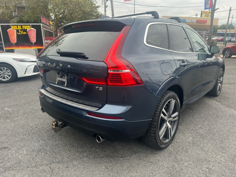 Volvo XC60 T5 Momentum 2020 Volvo XC60 T5 Momentum 2020