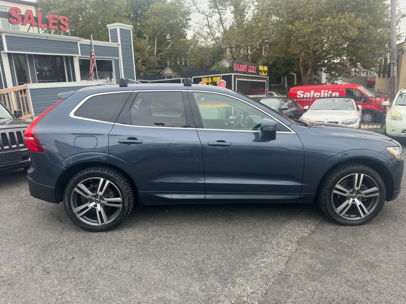 Volvo XC60 T5 Momentum 2020 Volvo XC60 T5 Momentum 2020