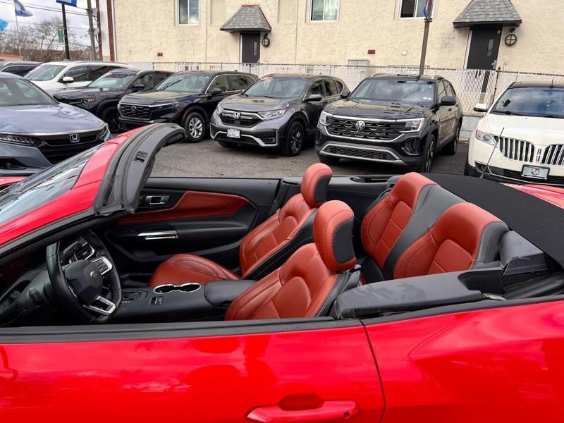 Ford Mustang EcoBoost Premium Convertible 2024