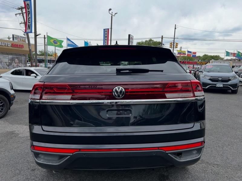 Volkswagen Atlas Cross Sport SE 4MOTION 2026