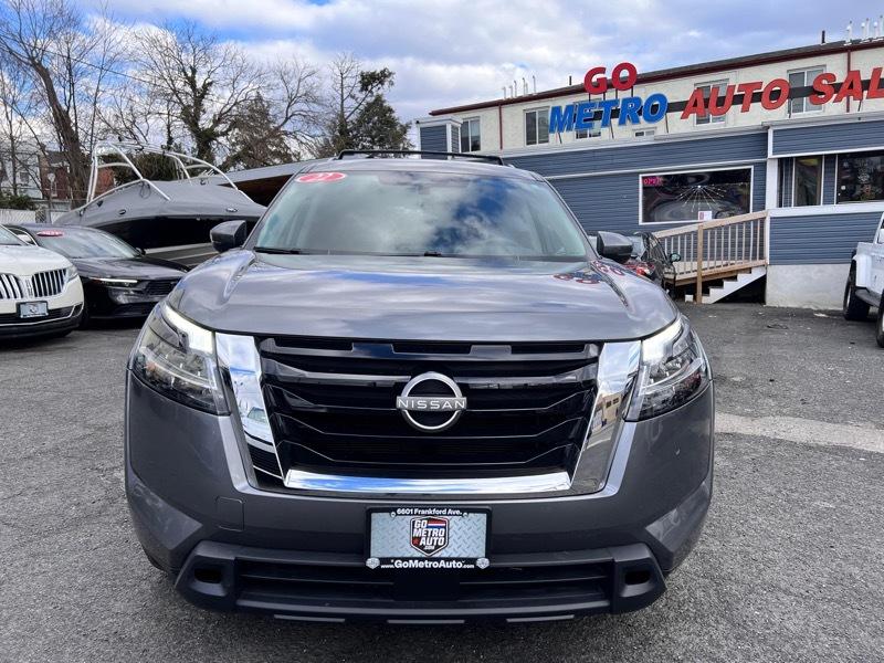 Nissan Pathfinder SV 4WD 2022