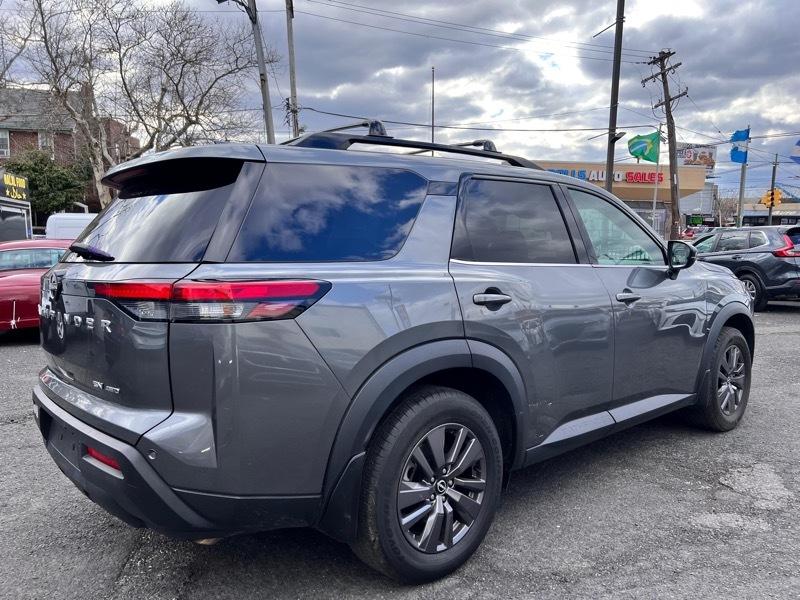 Nissan Pathfinder SV 4WD 2022