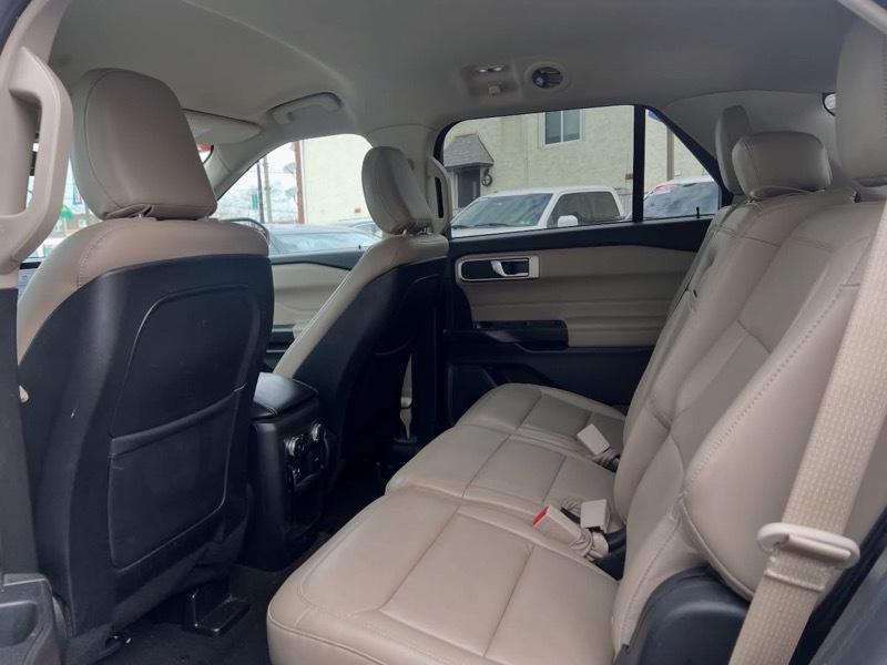 Ford Explorer XLT AWD 2020