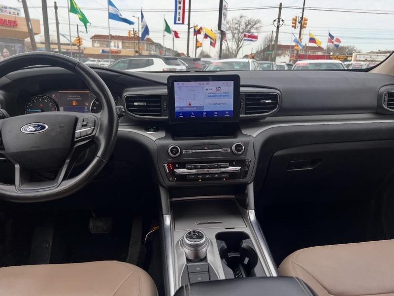 Ford Explorer XLT AWD 2020
