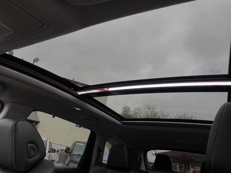 Acura MDX SH-AWD w/Technology Package 2023