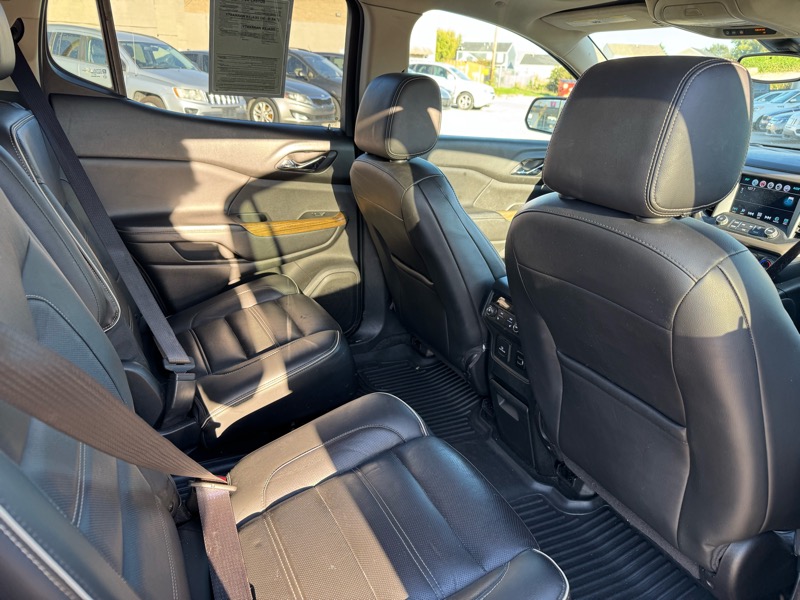 GMC Acadia Denali AWD 2017 GMC Acadia Denali AWD 2017