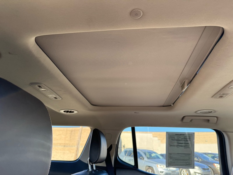 GMC Acadia Denali AWD 2017 GMC Acadia Denali AWD 2017