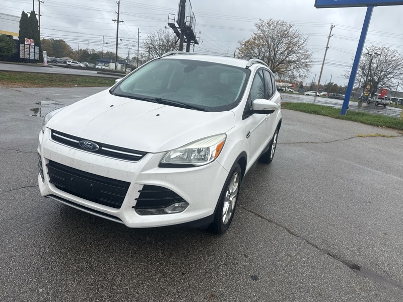 Ford Escape Titanium FWD 2015 Ford Escape Titanium FWD 2015