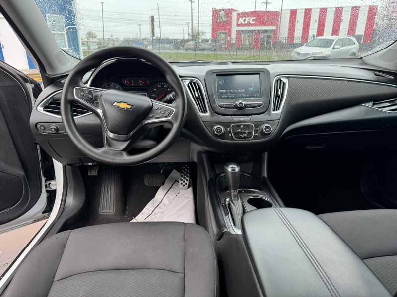 Chevrolet Malibu 1LT 2017 Chevrolet Malibu 1LT 2017