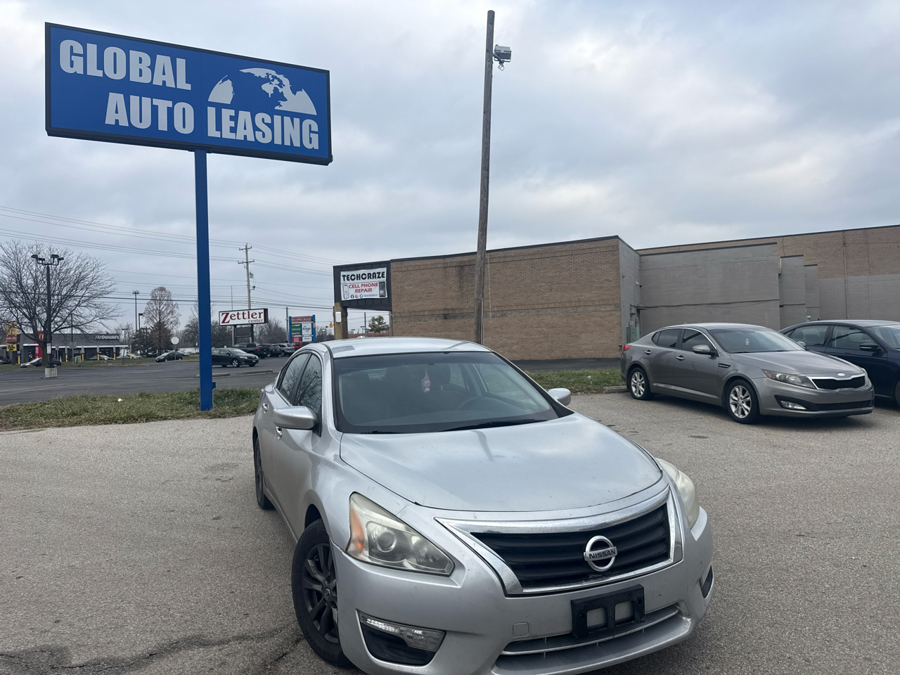 Nissan Altima 2.5 SV 2015