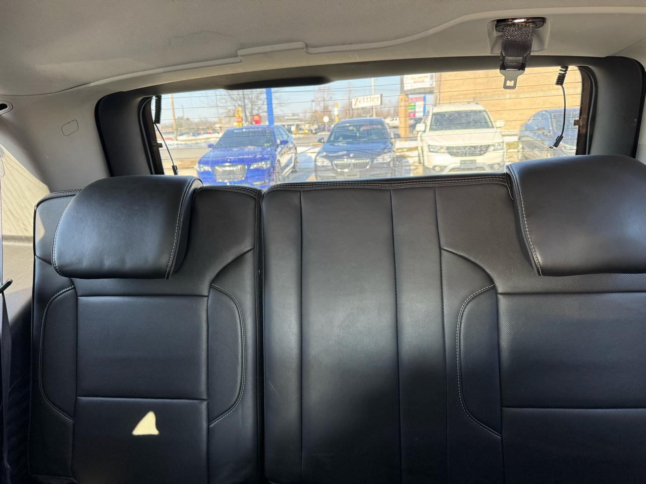 GMC Yukon Denali 4WD 2016