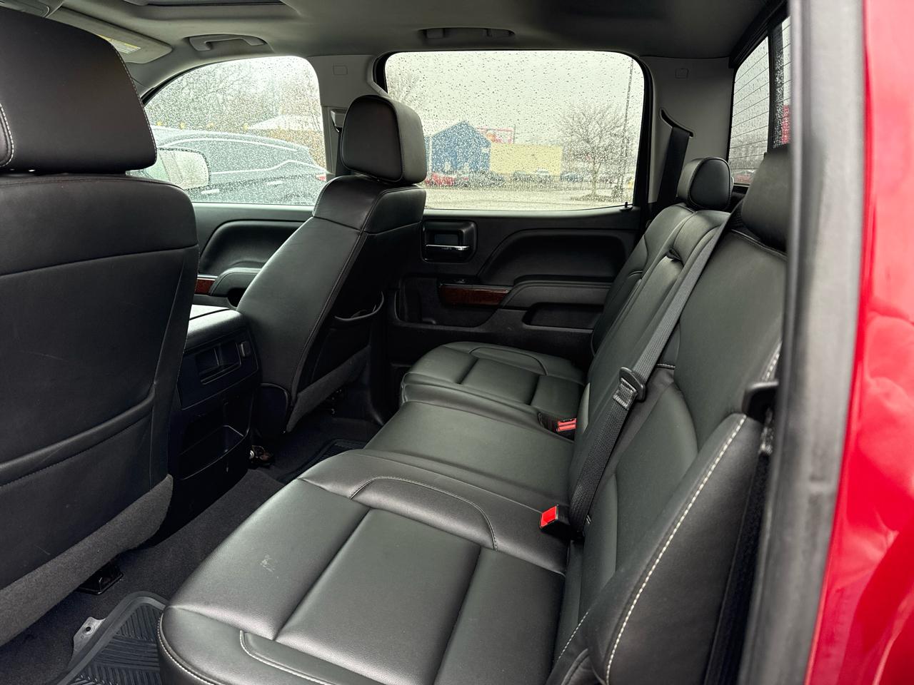 GMC Sierra 1500 4WD Crew Cab 153.0" SLT 2018