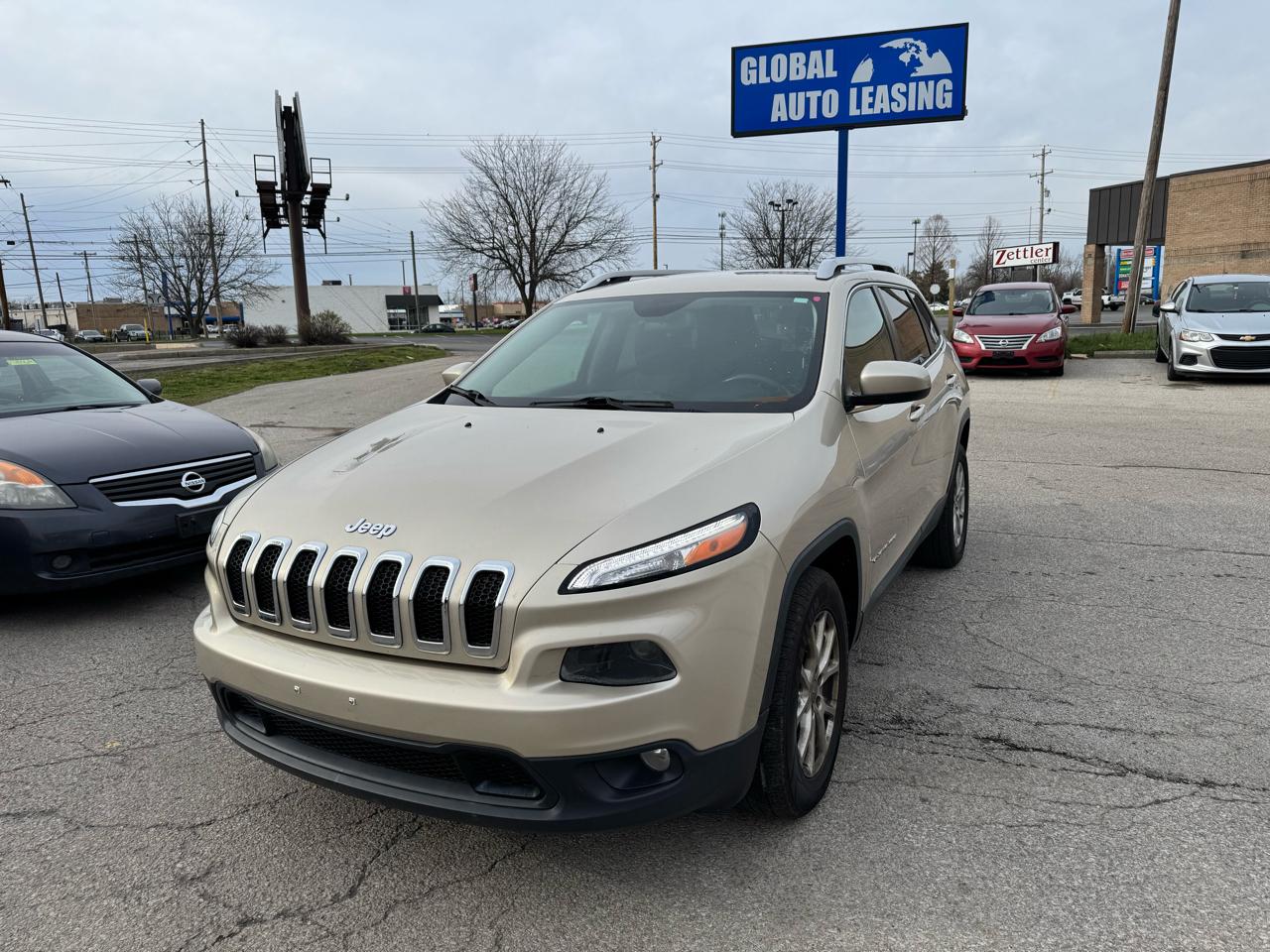 Jeep Cherokee Latitude 4WD 2015