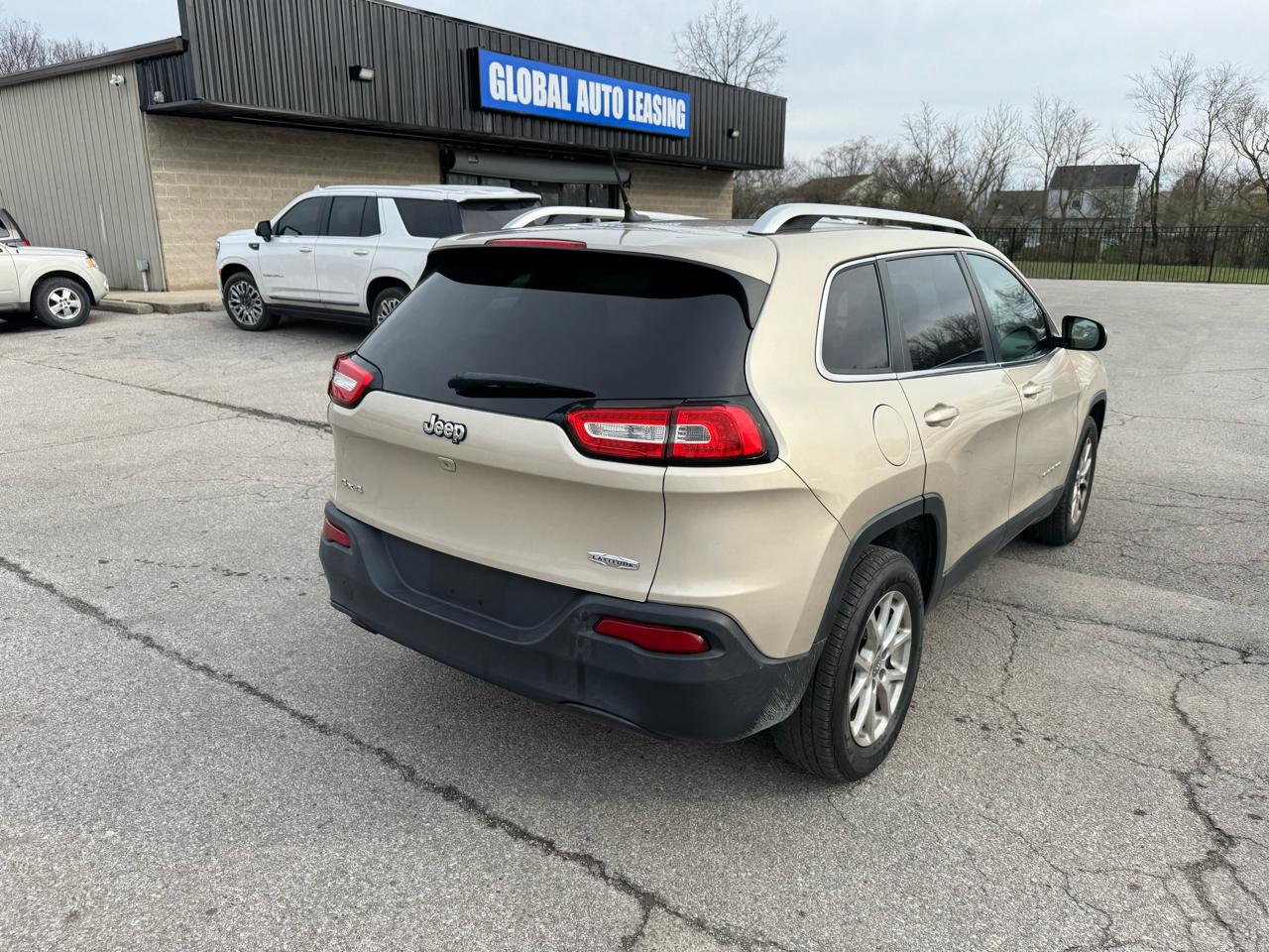 Jeep Cherokee Latitude 4WD 2015