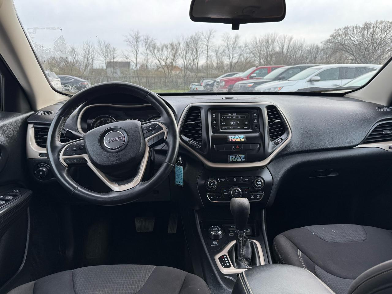 Jeep Cherokee Latitude 4WD 2015