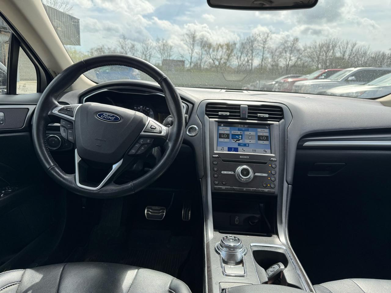 Ford Fusion Titanium AWD 2017