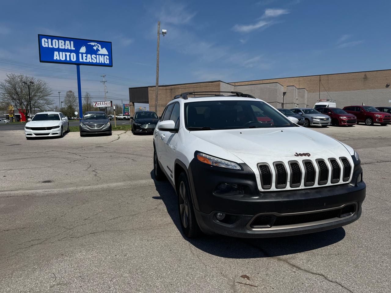 Jeep Cherokee Latitude FWD 2016