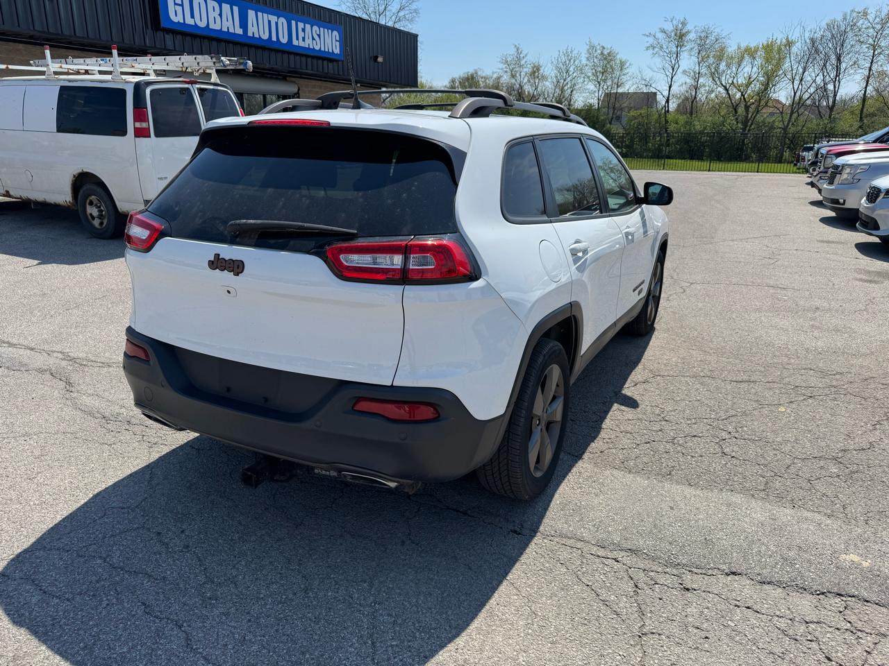 Jeep Cherokee Latitude FWD 2016