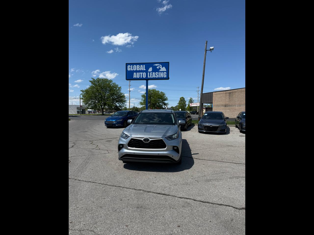 2020 Toyota Highlander LE AWD V6