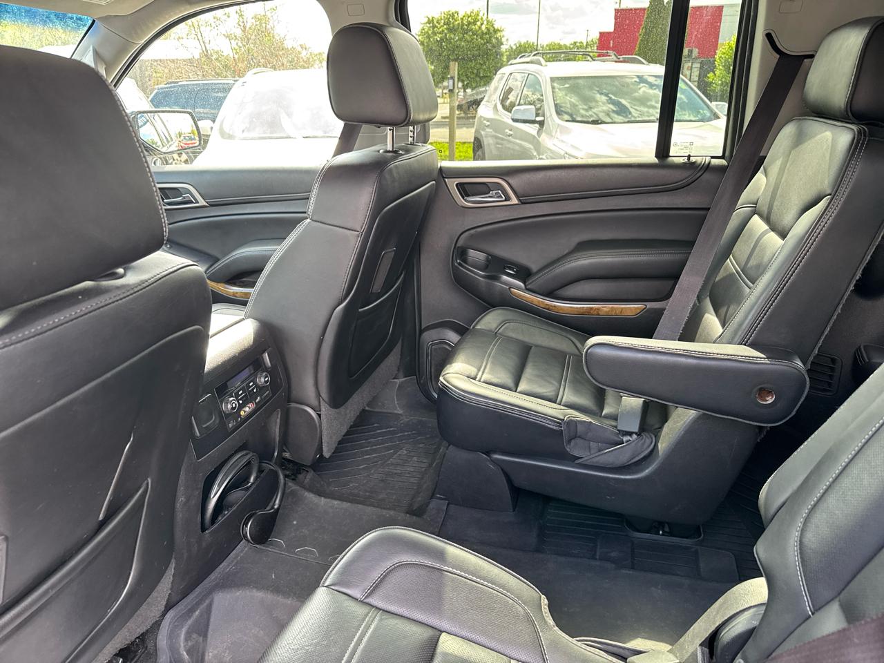 GMC Yukon XL Denali 4WD 2016