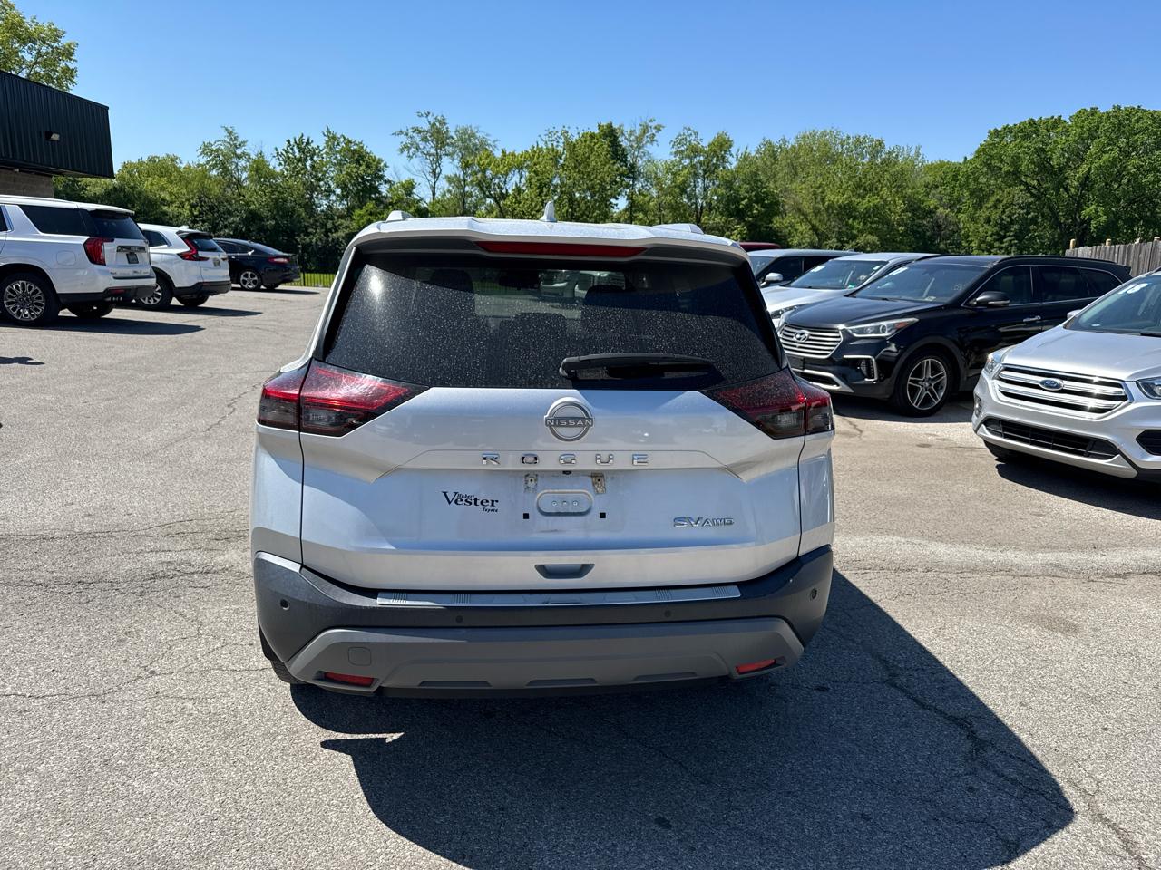 Nissan Rogue SV AWD 2023