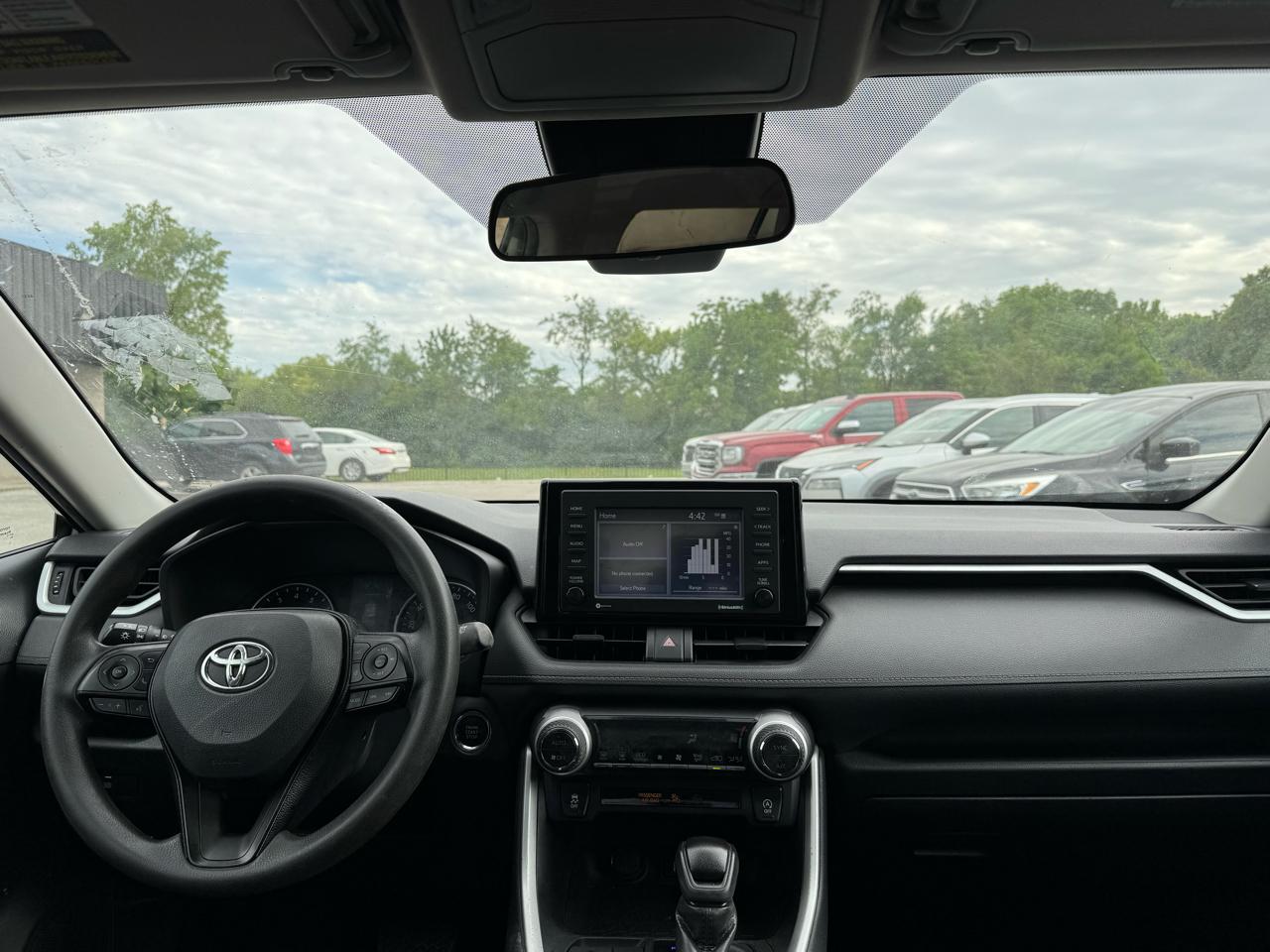 Toyota RAV4 XLE 2021