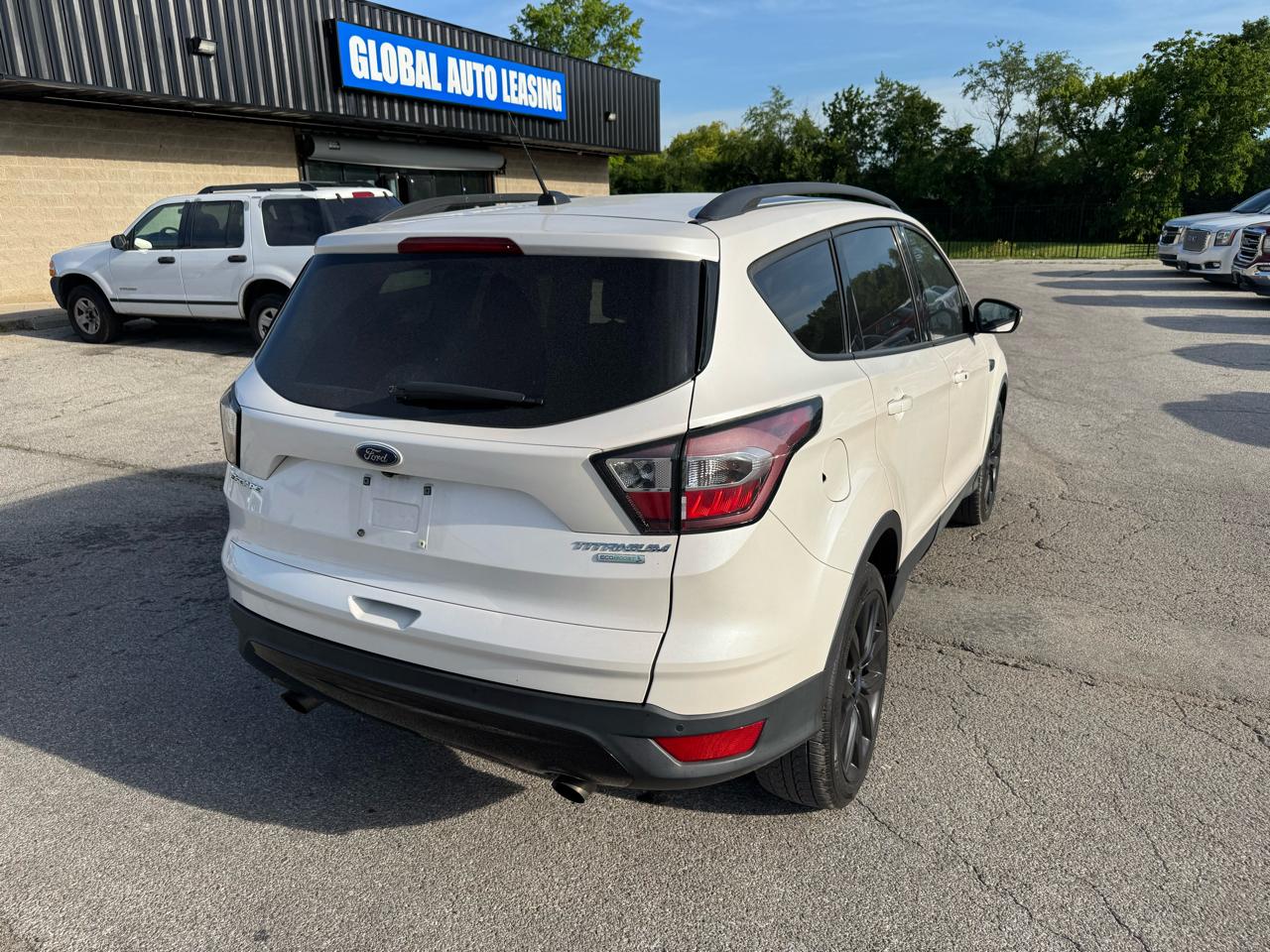 Ford Escape Titanium FWD 2017