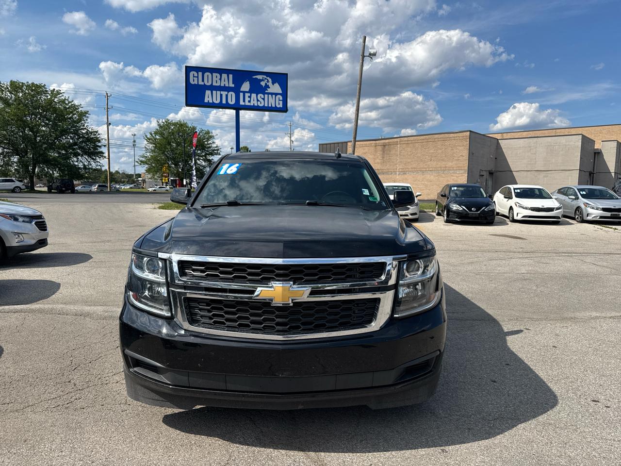 Chevrolet Suburban LT 4WD 2016