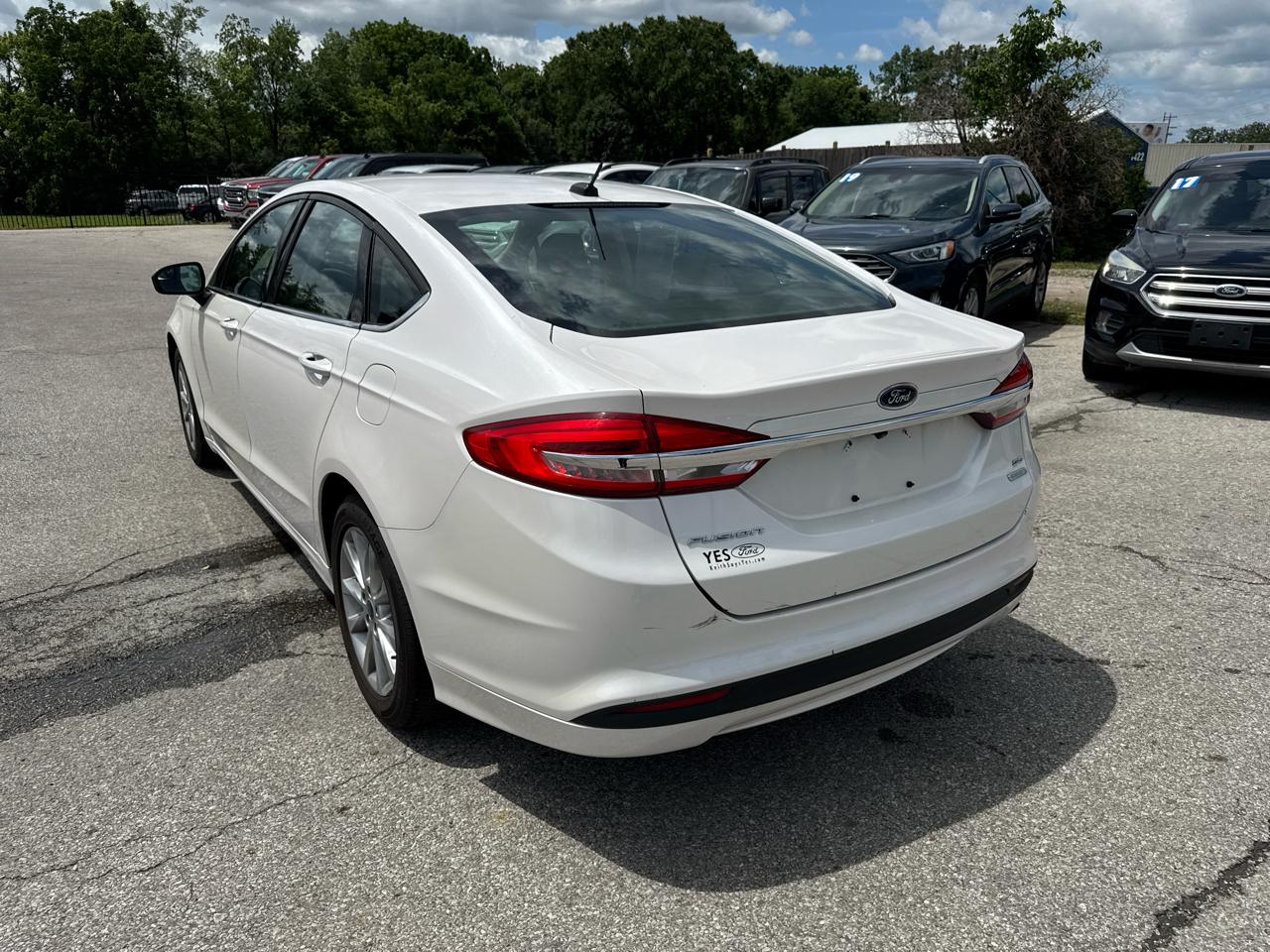 Ford Fusion SE 2017