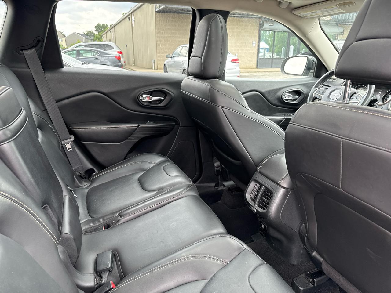Jeep Cherokee Limited 4WD 2015