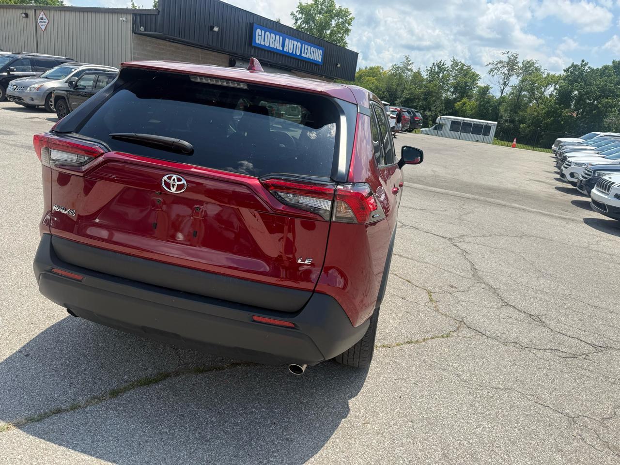 Toyota RAV4 LE 2023