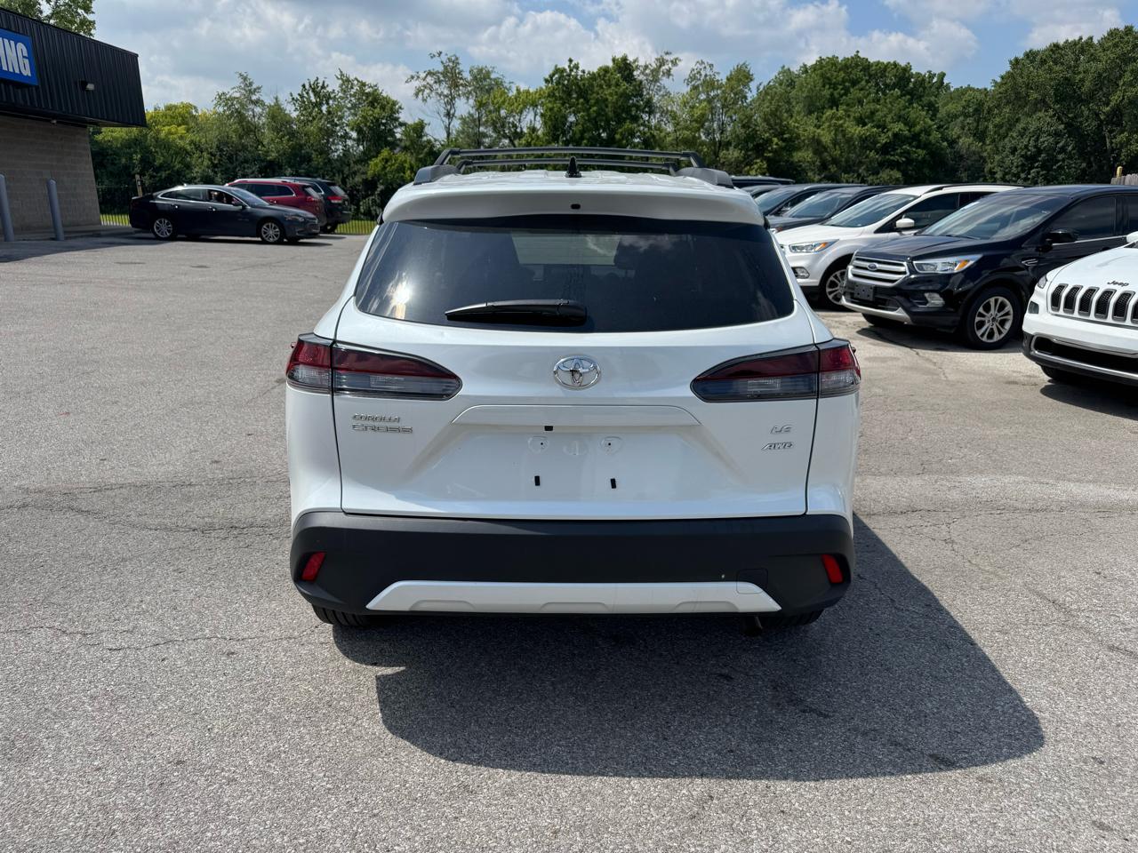Toyota Corolla Cross LE AWD 2026