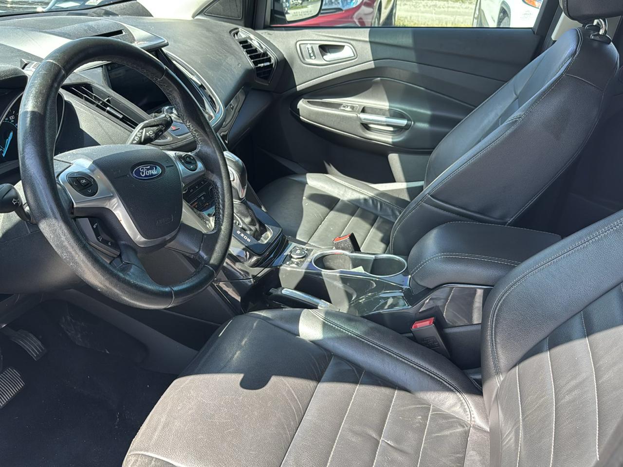 Ford Escape Titanium 4WD 2016